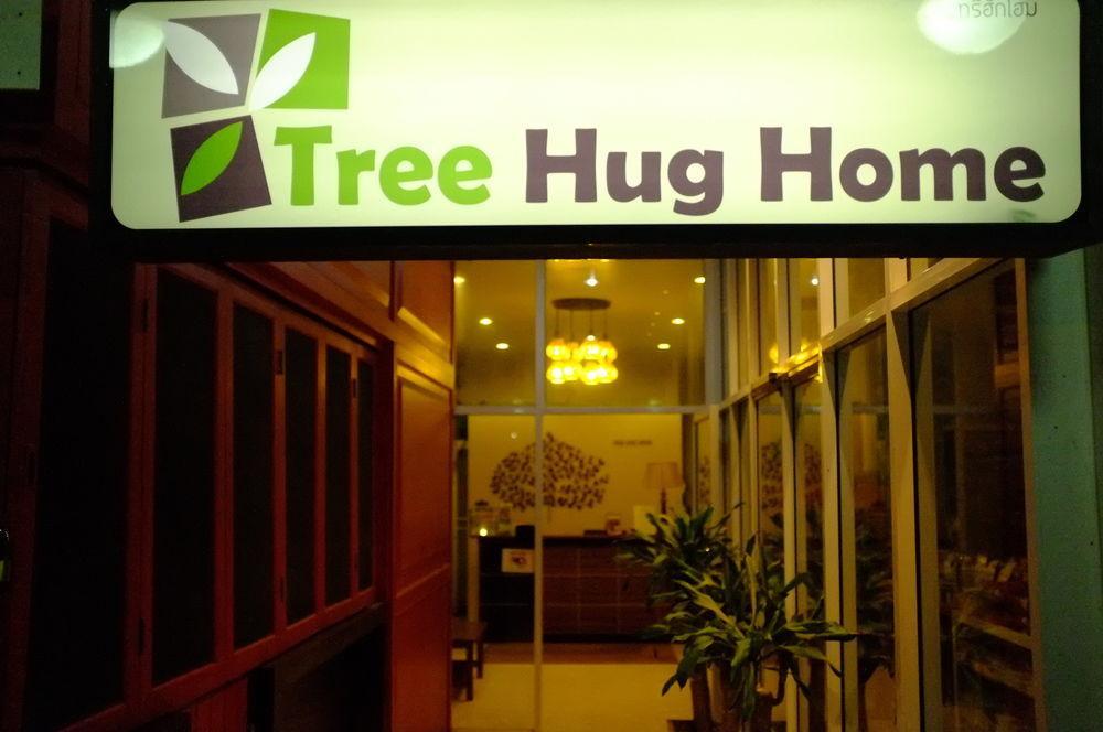 Tree Hug Home Patong Buitenkant foto