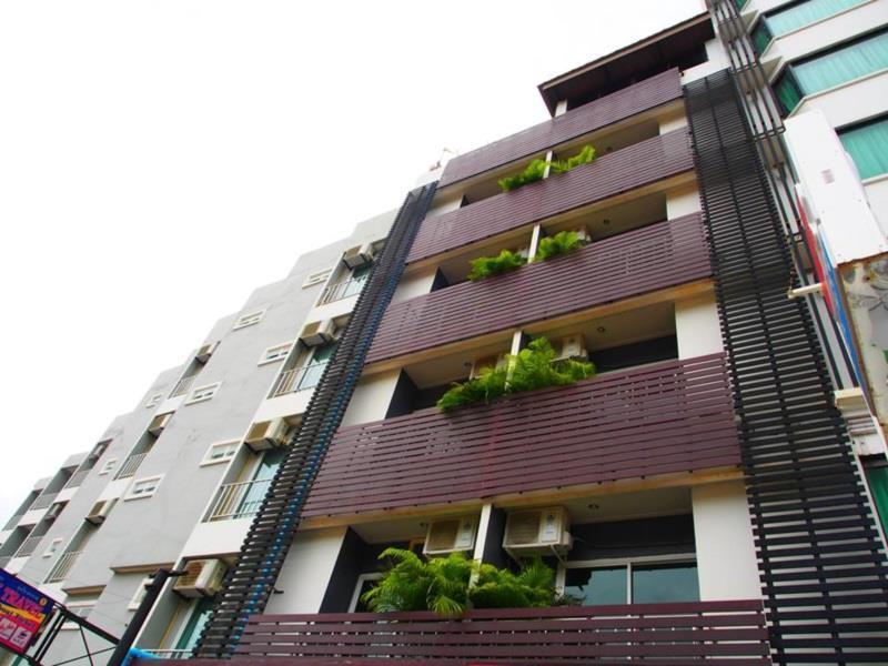 Tree Hug Home Patong Buitenkant foto